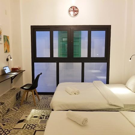 Timemark Travel Homestay & Hostel Cidade de Ho Chi Minh Exterior foto