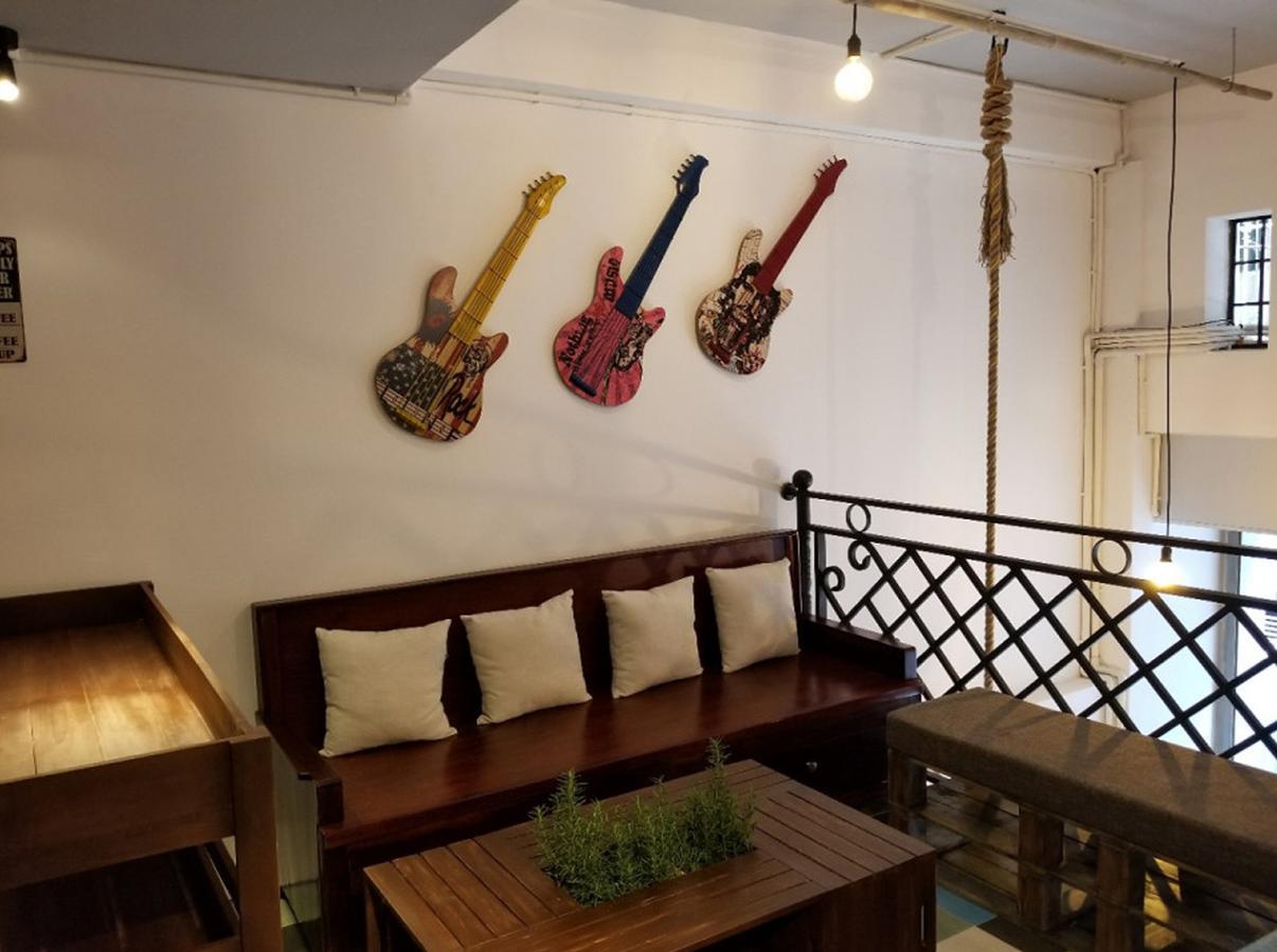 Timemark Travel Homestay & Hostel Cidade de Ho Chi Minh Exterior foto