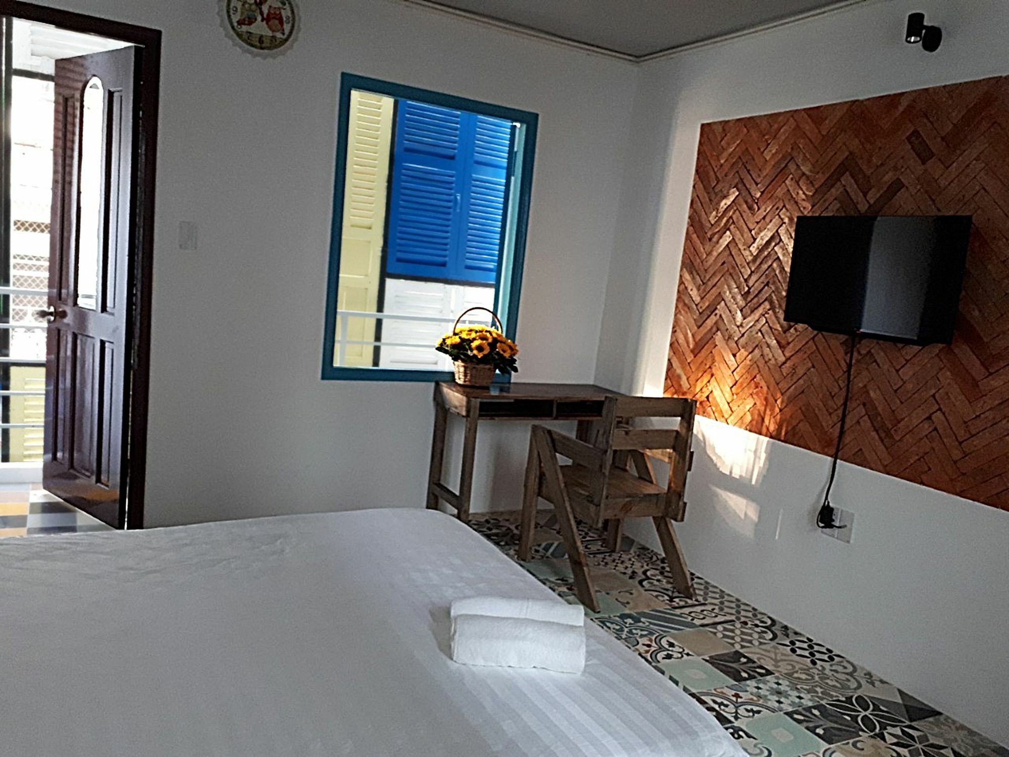 Timemark Travel Homestay & Hostel Cidade de Ho Chi Minh Exterior foto