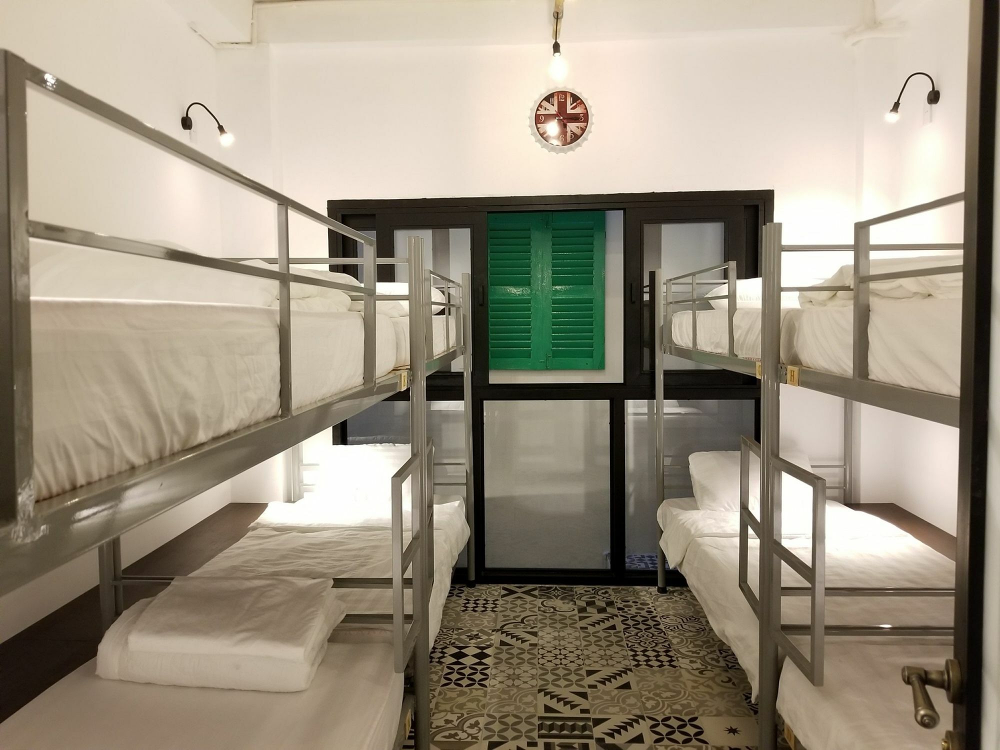 Timemark Travel Homestay & Hostel Cidade de Ho Chi Minh Exterior foto