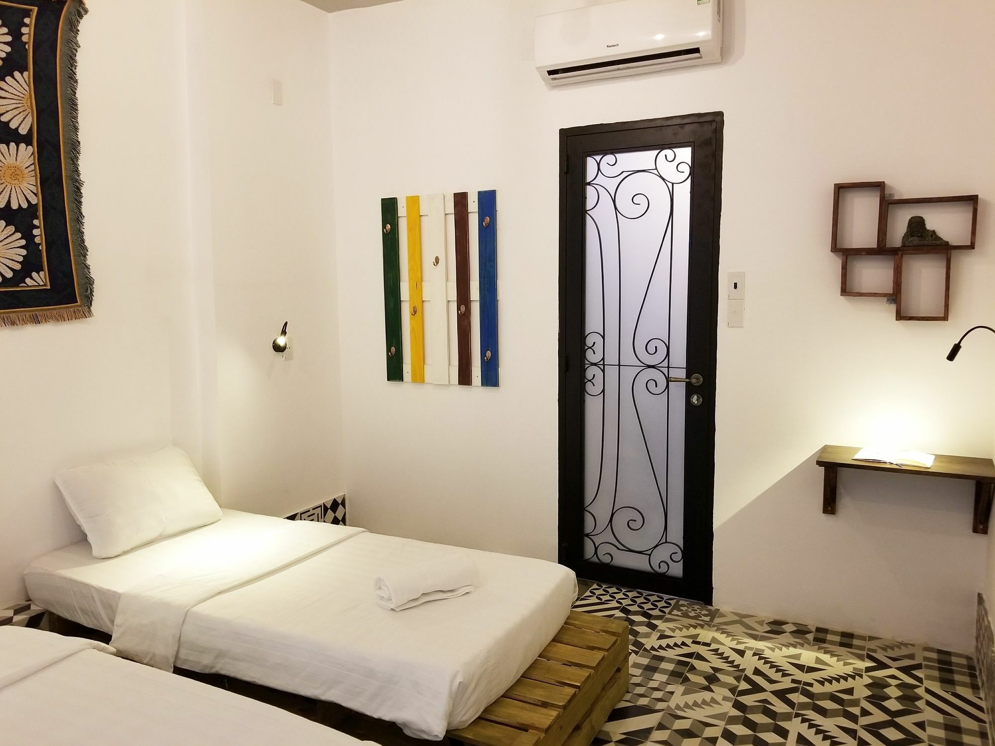 Timemark Travel Homestay & Hostel Cidade de Ho Chi Minh Exterior foto